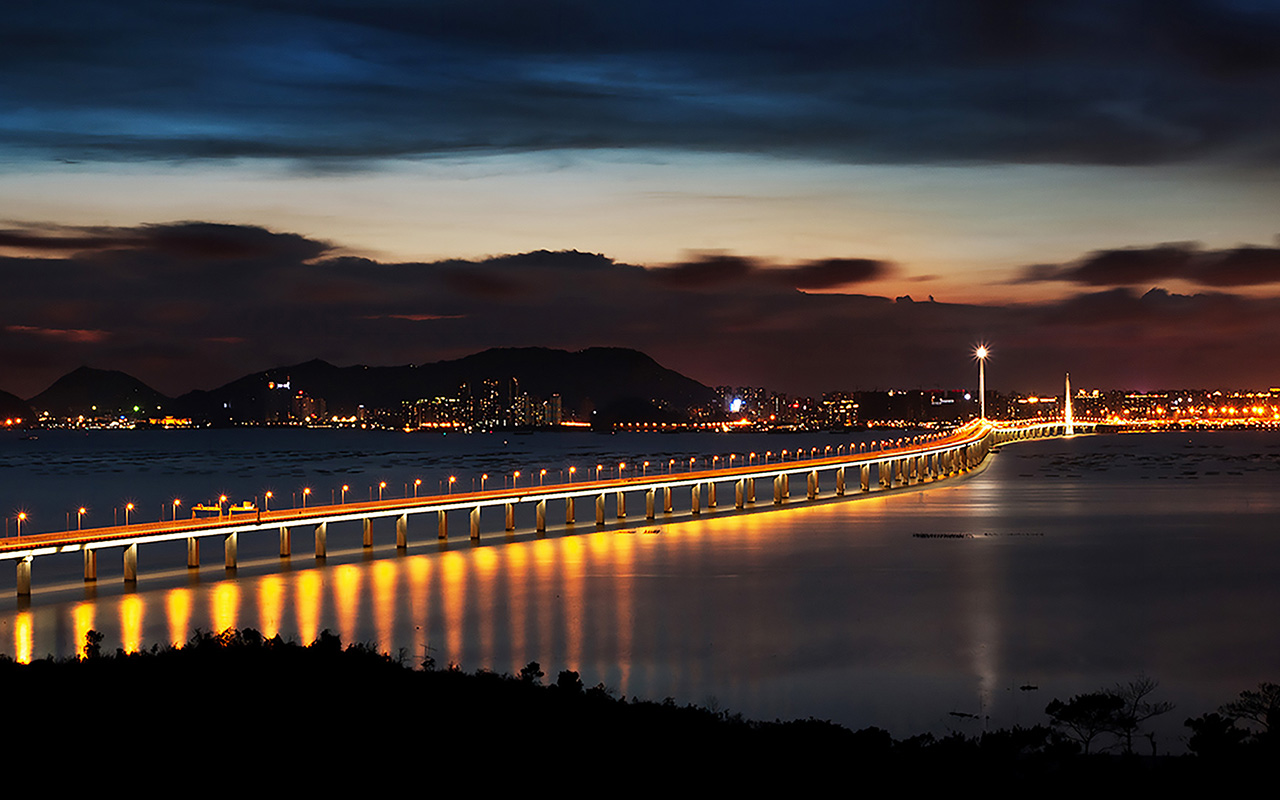 Crossing into Luxury: Now a hassle-free jaunt north, Shenzhen has glided to gastronomy, galleries and refinements galore